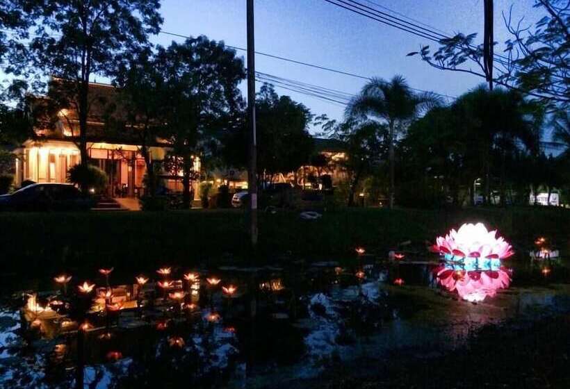 הוסטל Dorm Of Happiness By Tharaburi Resort