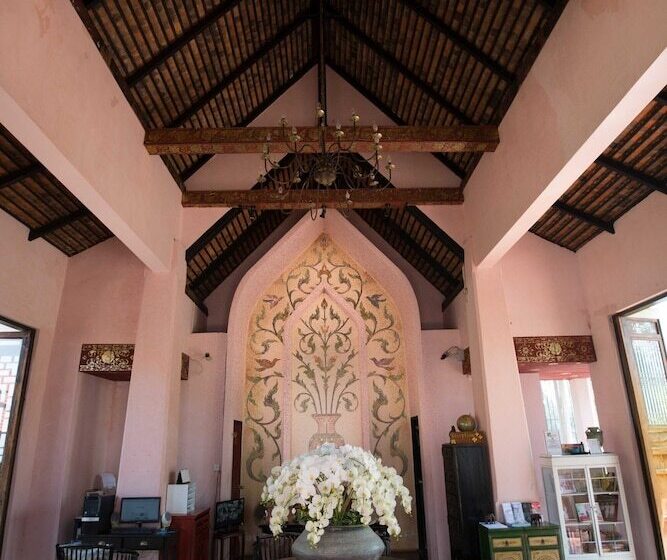 הוסטל Dorm Of Happiness By Tharaburi Resort