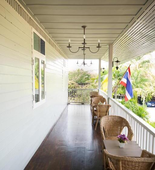 فندق صغير Dorm Of Happiness By Tharaburi Resort