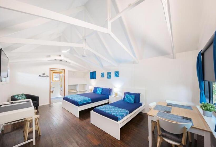 هاستل Airlie Beach Magnums   Adults Only