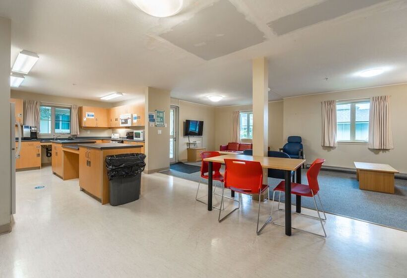 호스텔 Vancouver Island University Residences Campus Accommodation