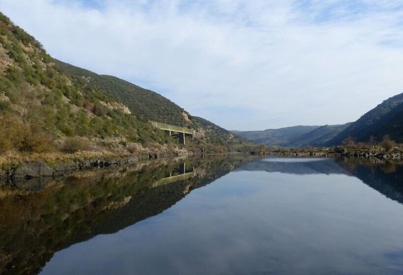 مبيت وإفطار Alamal River Club