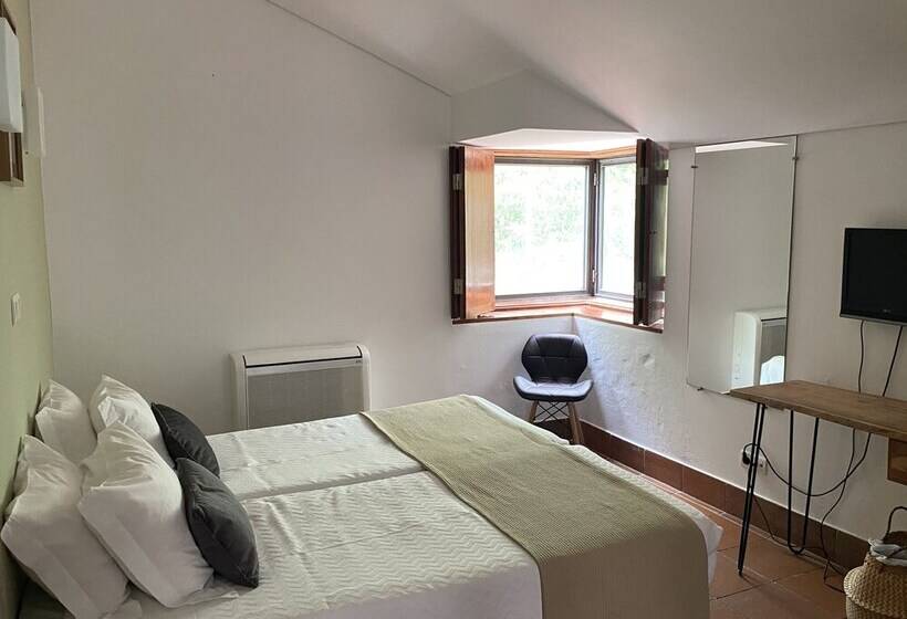 مبيت وإفطار Alamal River Club