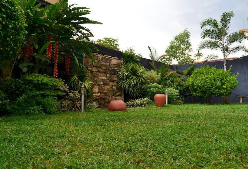 مبيت وإفطار Amali Residence