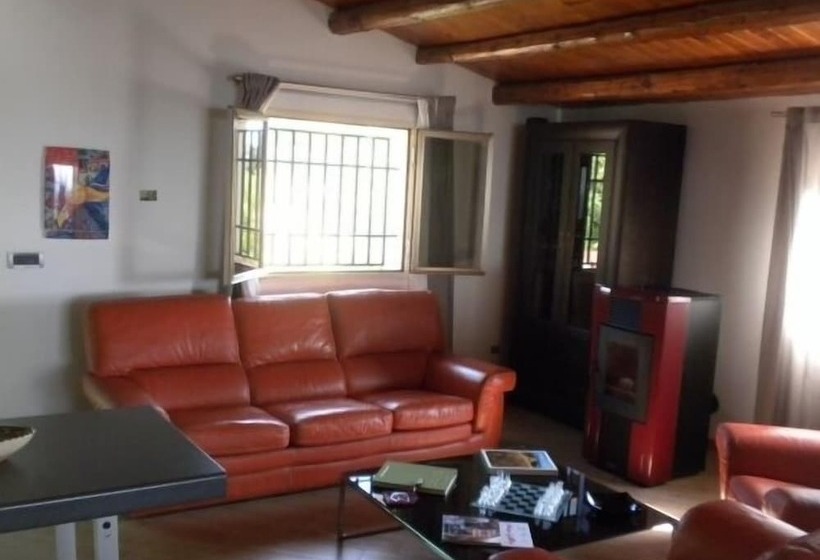 Bed and Breakfast Camagna Country House