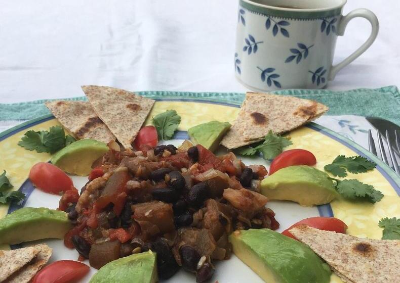 مبيت وإفطار Eden Atenas