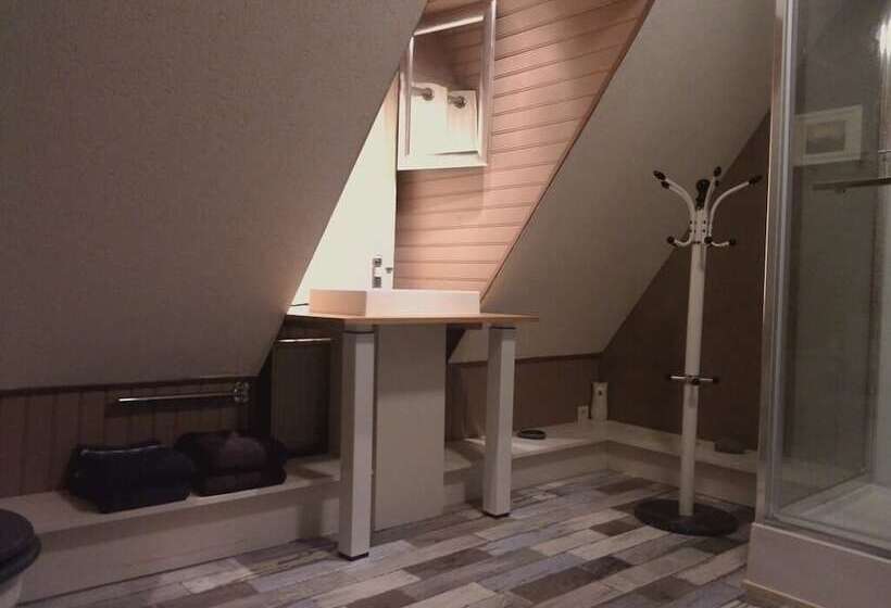 ベッドアンドブレックファースト La Longère Des Nuits De Varenne