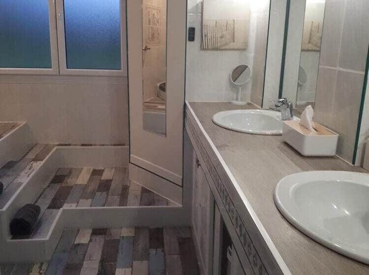 Bed and Breakfast La Longère Des Nuits De Varenne