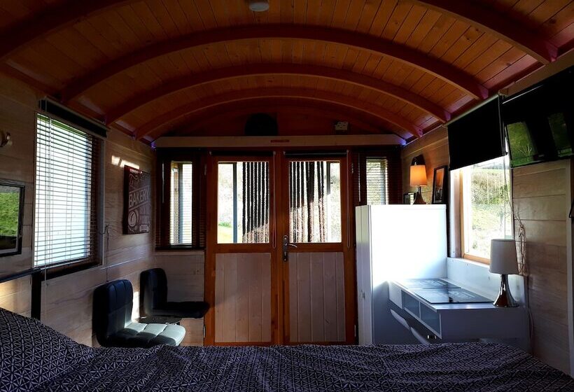 Bed and Breakfast La Longère Des Nuits De Varenne