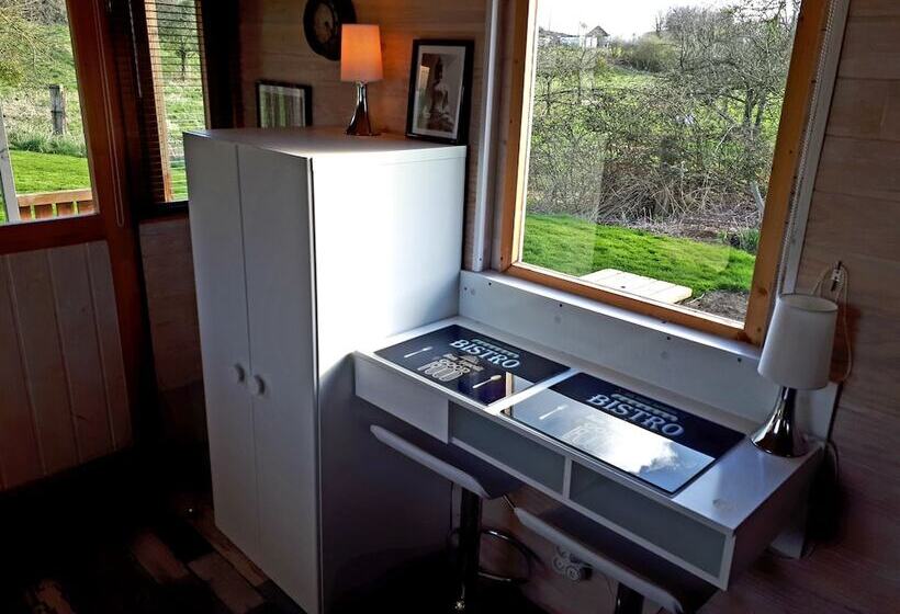 Bed and Breakfast La Longère Des Nuits De Varenne