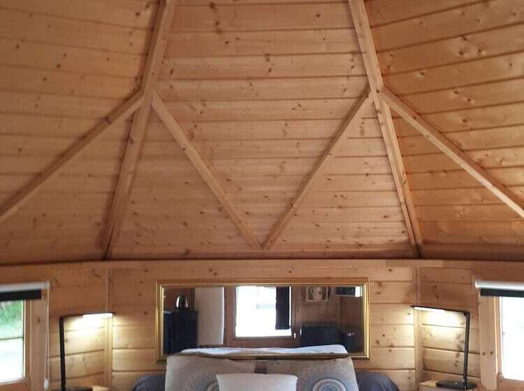 Bed and Breakfast La Longère Des Nuits De Varenne