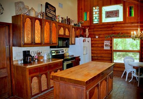 住宿加早餐  Texas Forest Country Retreat