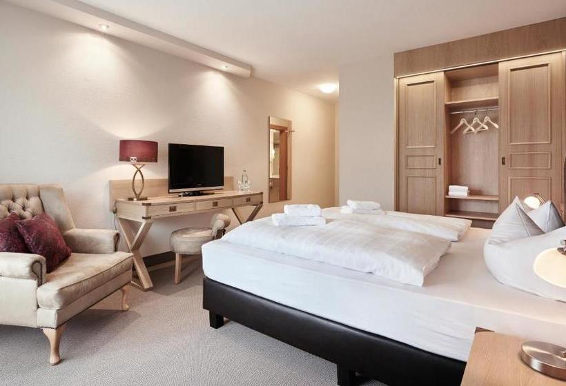 Donna Burghotel Am Hohen Bogen