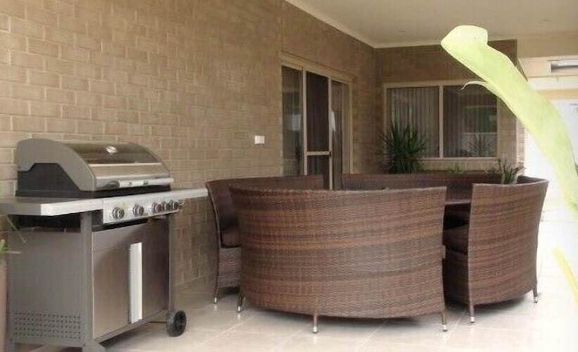 Casavino Luxury Villa