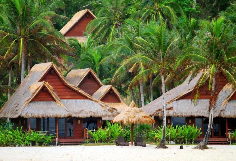 Cauayan Island Resort And Spa