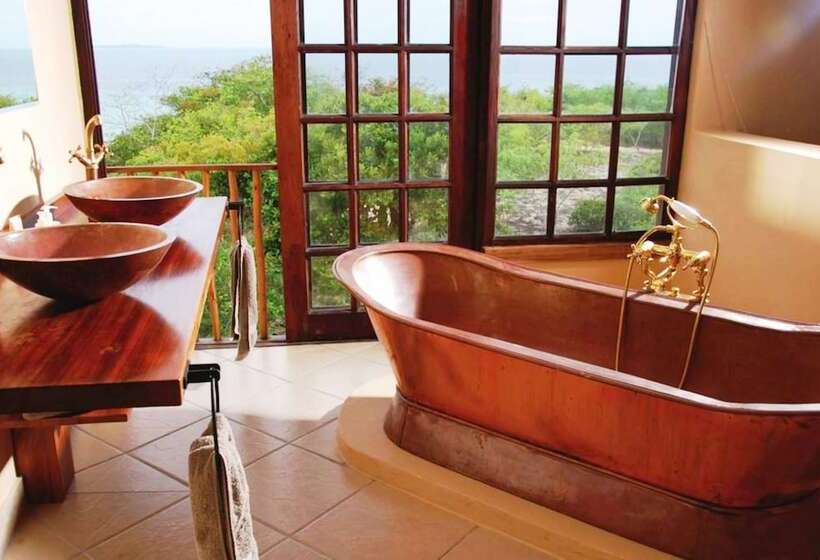 Deacra Villas By Sol Resorts