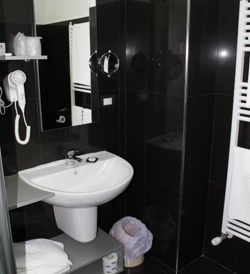 Halanus Hotel And Resort