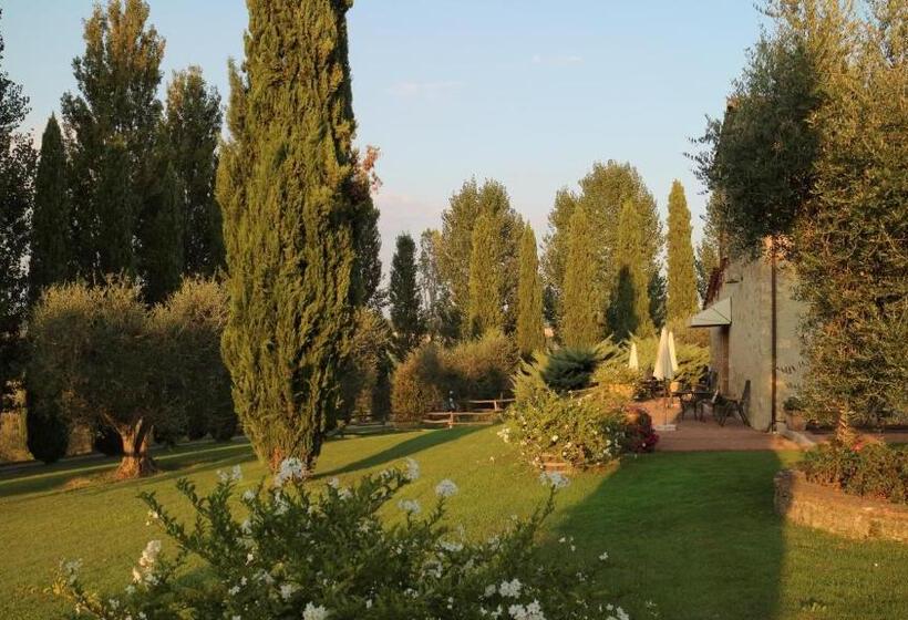 בית מלון כפרי Agriturismo La Sovana