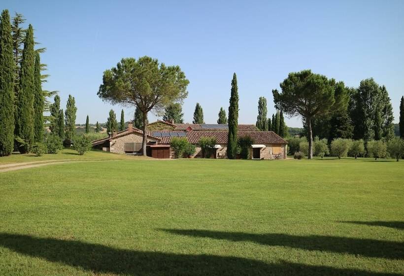 בית מלון כפרי Agriturismo La Sovana