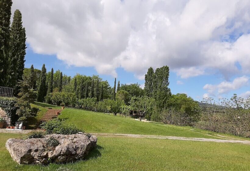 בית מלון כפרי Agriturismo La Sovana