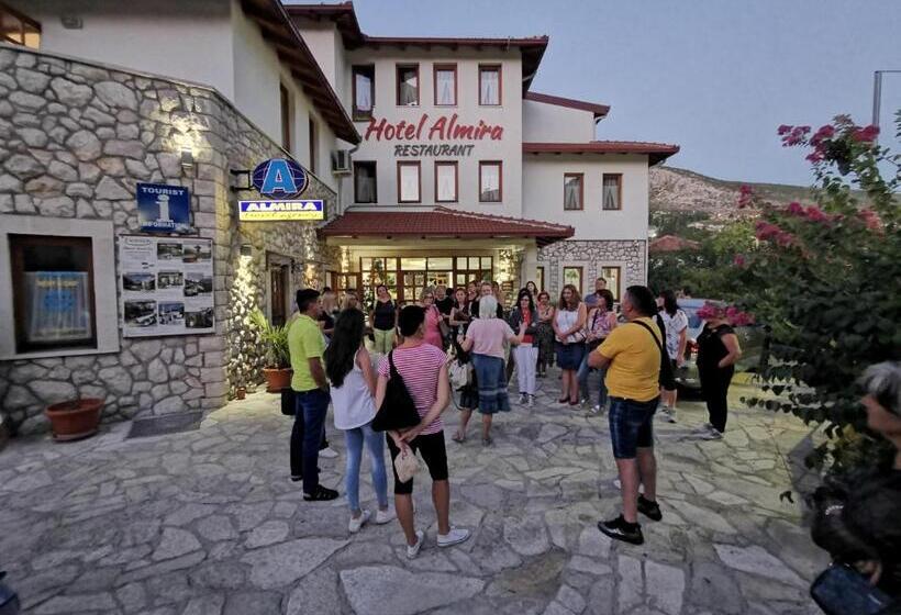 هتل Almira
