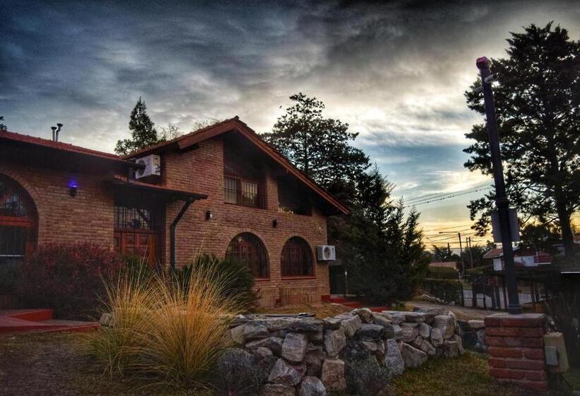 هتل Antiguo Camino