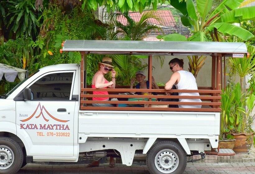 酒店 Baan Kata Maytha