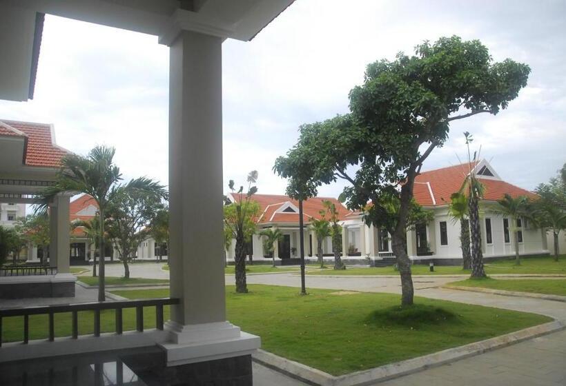 Ban Thach Riverside Hotel & Resort