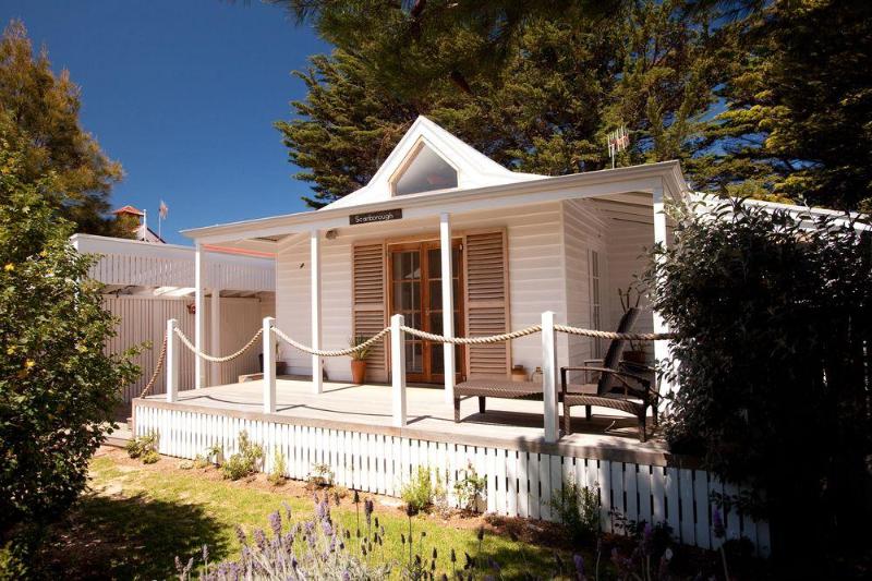 ホテル Beach Huts Middleton