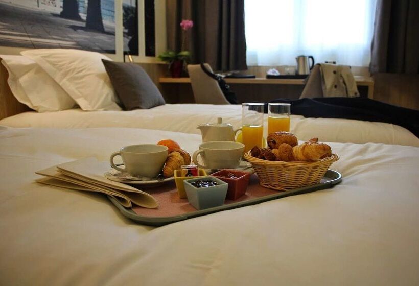 Brit Hotel Montargis