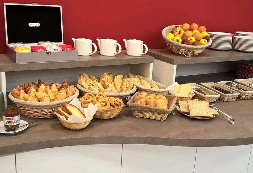 Brit Hotel Montargis