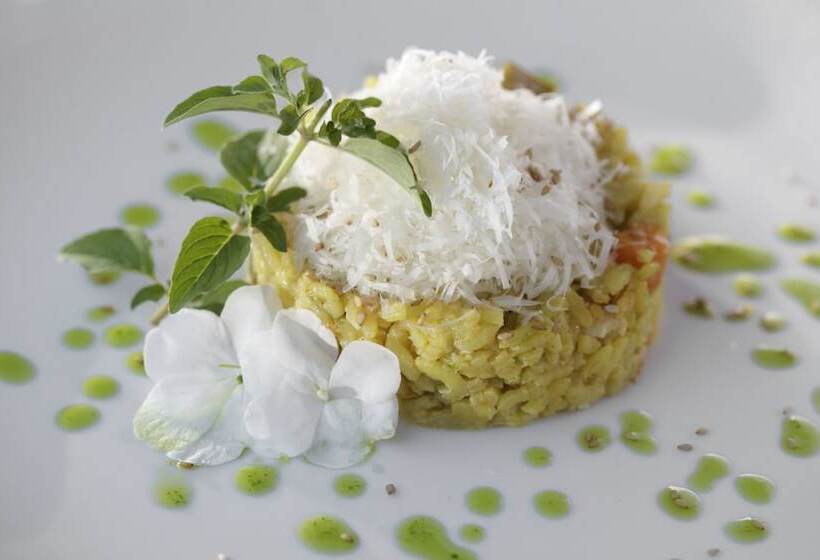 فندق Casa De San Martín