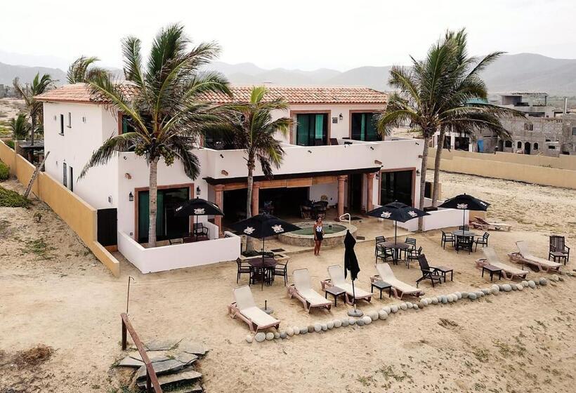 호텔 Cerritos Beach Inn