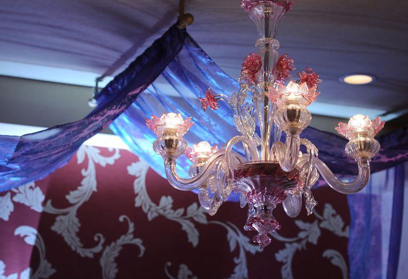 ホテル Chapel Cinderella - Adults Only