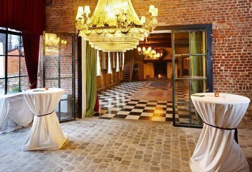 酒店 Château De La Motte