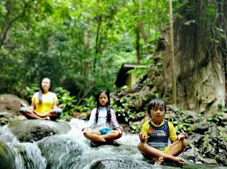 בית מלון כפרי Coconut Garden Beach Resort