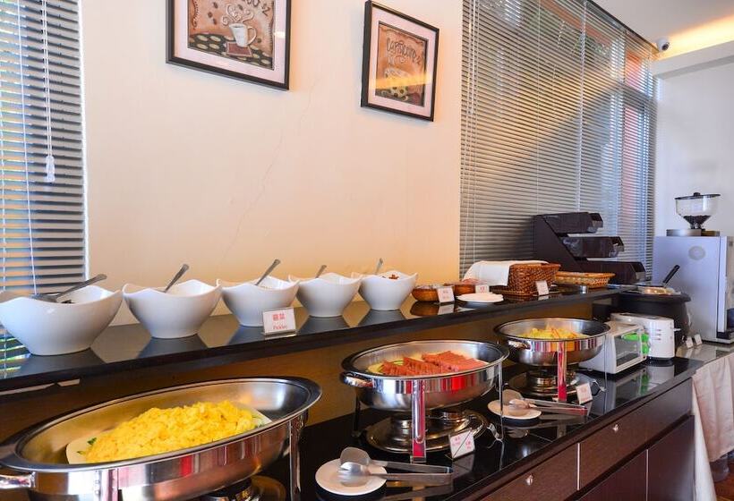 هتل Courier Station