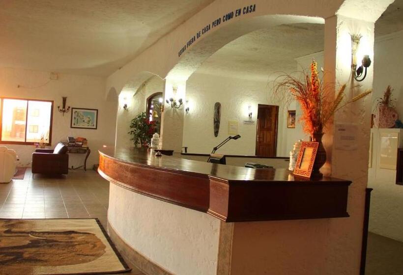 ホテル De La Torre