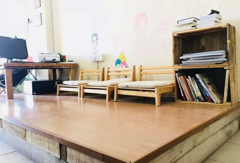 בית מלון כפרי Dou Houz   Hostel