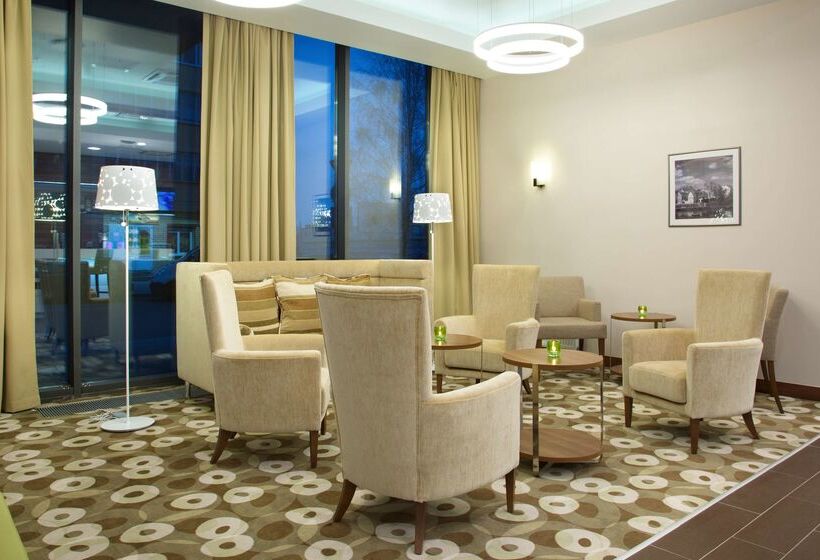 בית מלון כפרי Hampton By Hilton Minsk City Centre