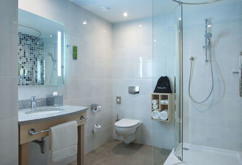 בית מלון כפרי Hampton By Hilton Minsk City Centre