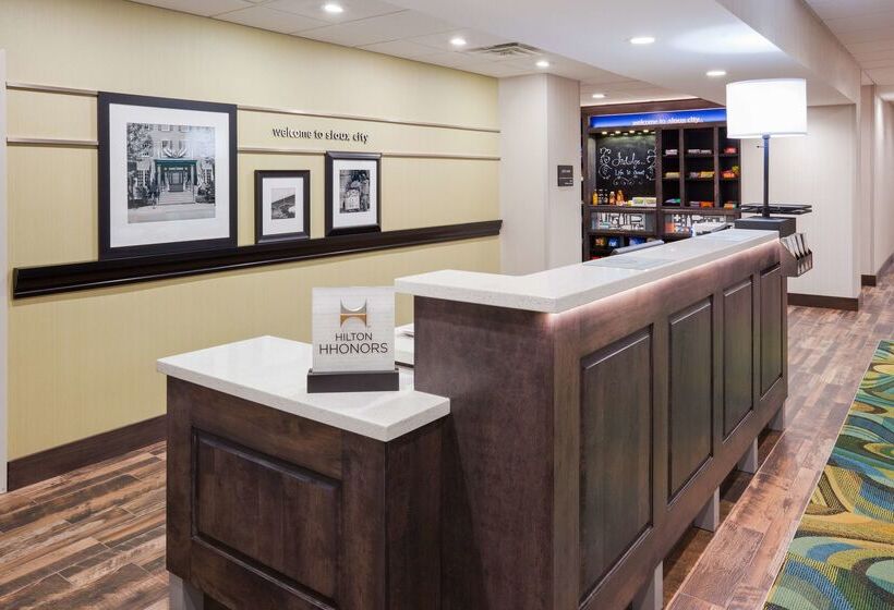 בית מלון כפרי Hampton Inn & Suites Sioux City South