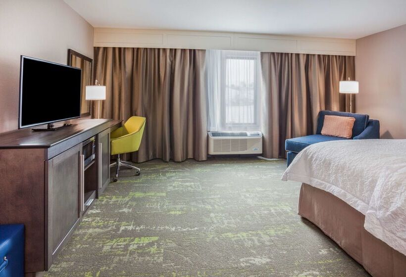 בית מלון כפרי Hampton Inn & Suites Sioux City South