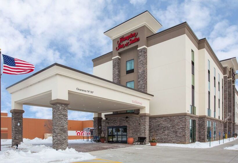 בית מלון כפרי Hampton Inn & Suites Sioux City South