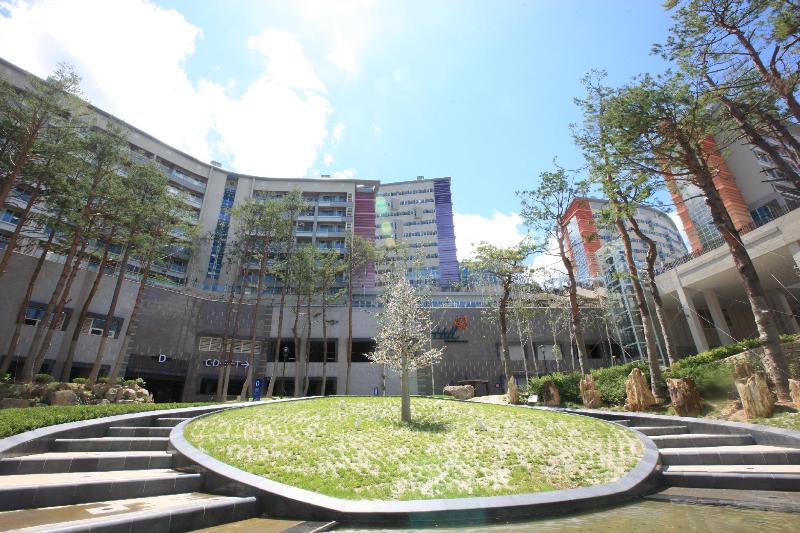 Hotel High1 Condominium