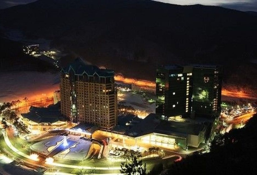 High1 Grand Hotel Main Tower