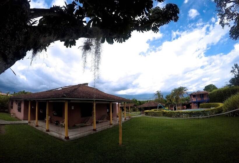 酒店 Hostal Los Juanes Hostel