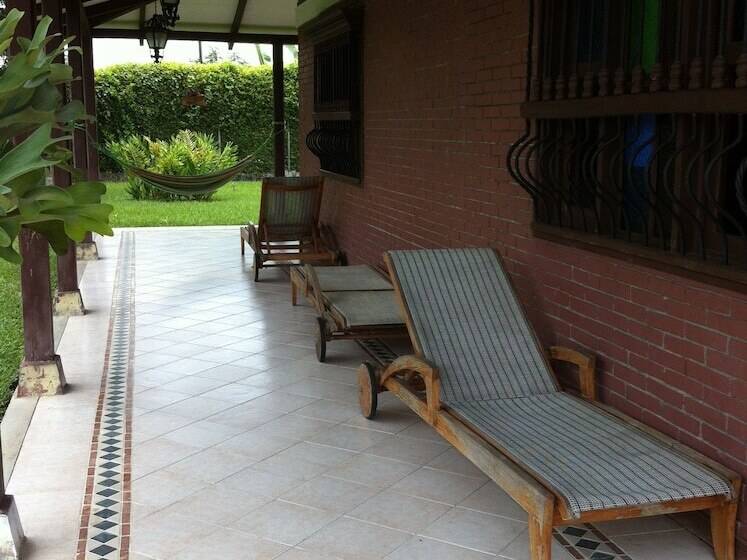 酒店 Hostal Los Juanes Hostel