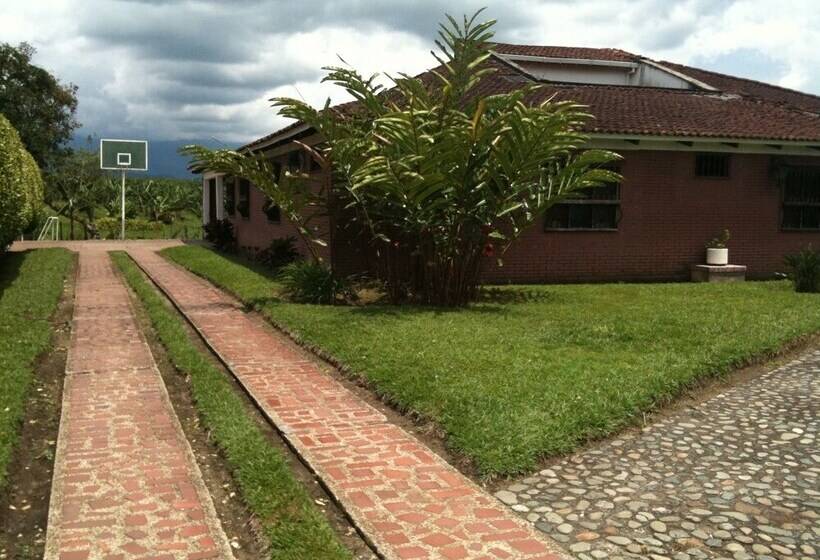 酒店 Hostal Los Juanes Hostel