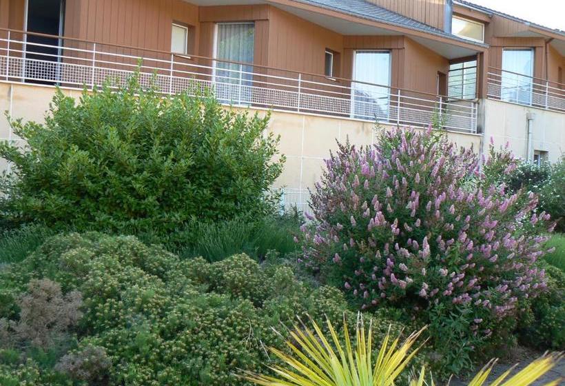 בית מלון כפרי Hôtel Mélaine